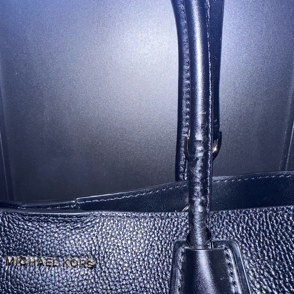Michael Kors Mercer Gallery Large Leather Tote - Picture 9 of 10